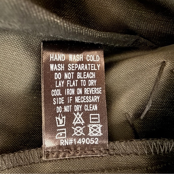 NWT Fashion Nova Dolce Faux Leather Embellished Jumpsuit Women’s Size XS - Picture 13 of 16